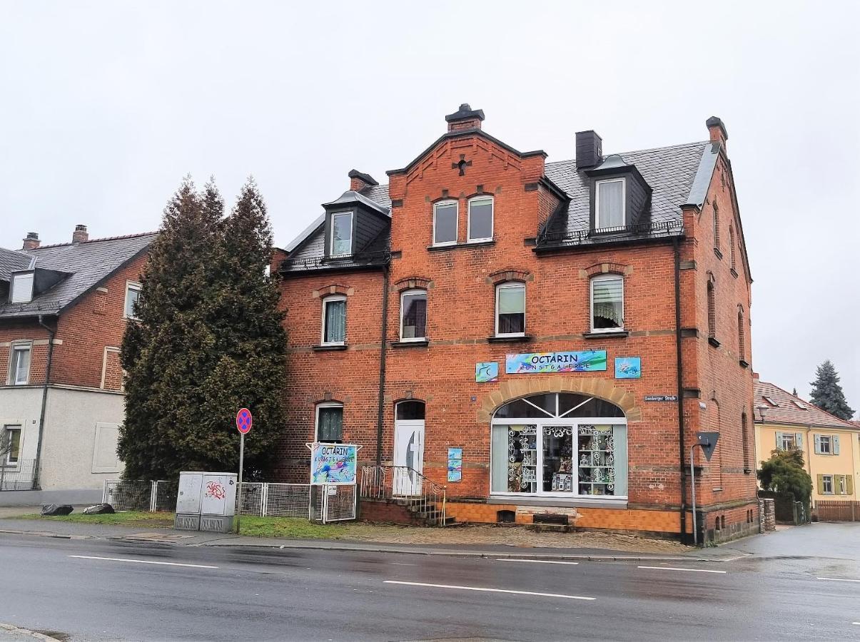 Apartment Bayreuth, Grosse Ferienwohnung Im Haus Mit Kunst, 3 Schlafzimmer, Kueche, Parkplatz ภายนอก รูปภาพ